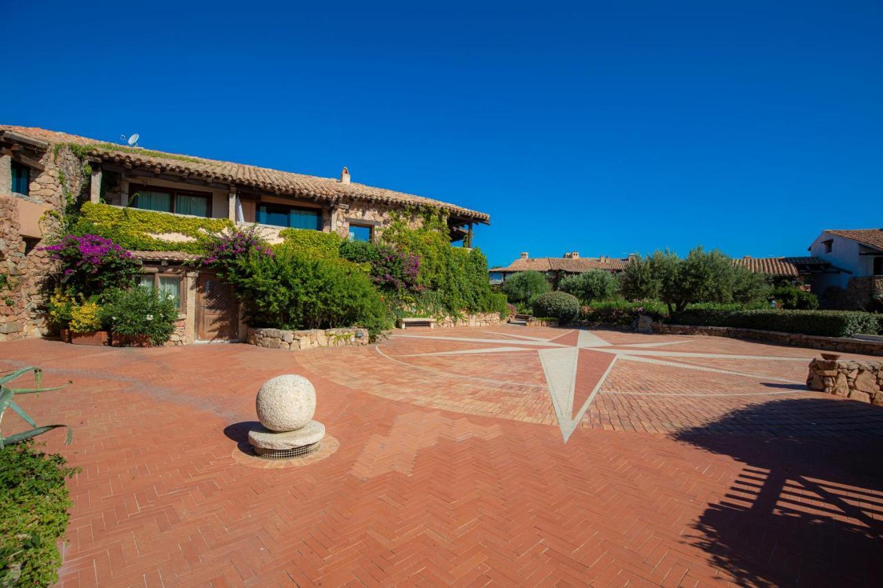 Splendido Appartamento Vista Mare Порто Ротондо Екстериор снимка