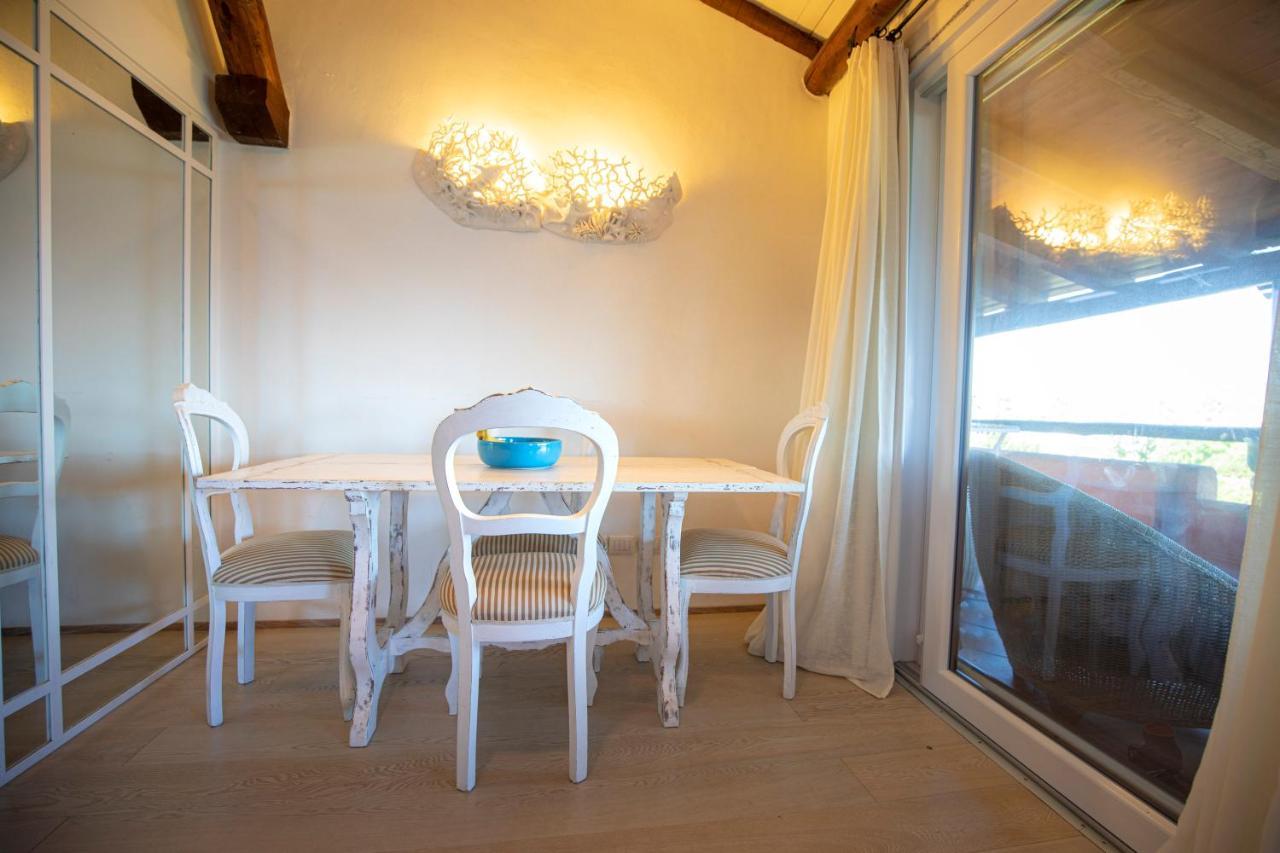 Splendido Appartamento Vista Mare Порто Ротондо Екстериор снимка