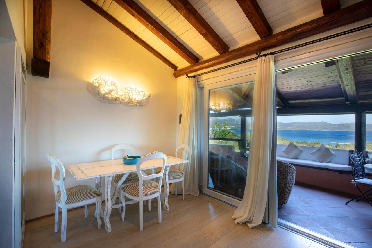Splendido Appartamento Vista Mare Порто Ротондо Екстериор снимка